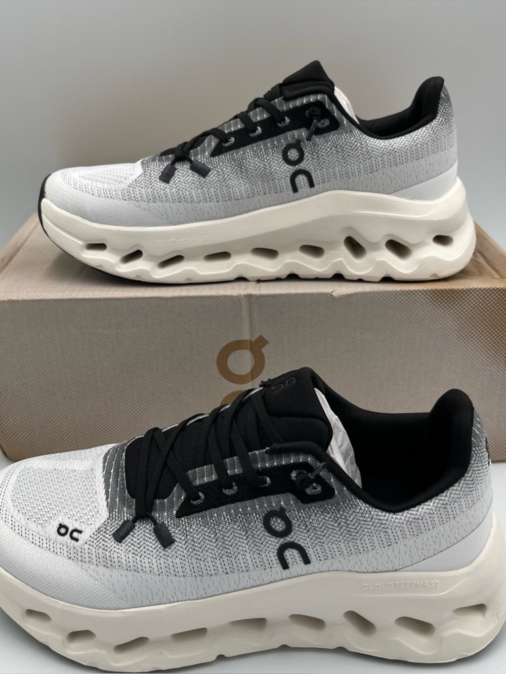 On Cloudtilt Running tecphase Women’s Shoes - White and Black 3WE10191430 size 5